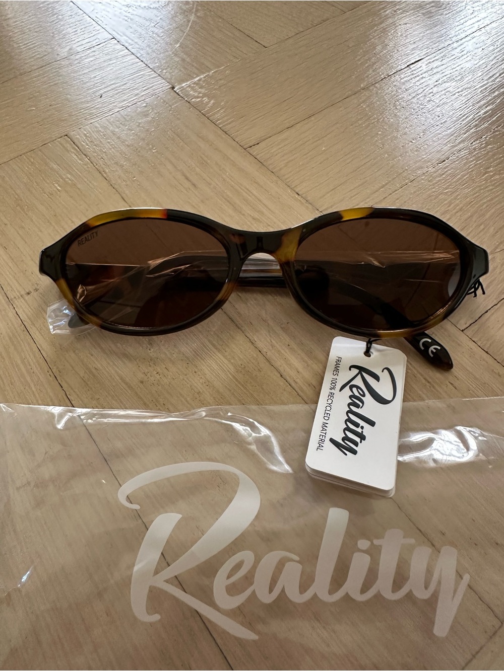 Reality Eyewear Dee Groovy Sunglasses Turtle Brown Tan NWT - Picture 4 of 5